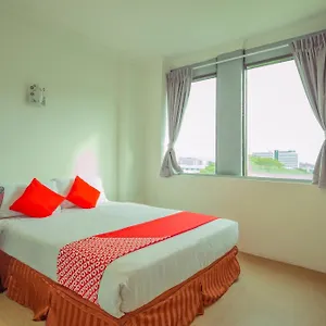 Hotel Super Oyo 218 Storytel, Kota Kinabalu